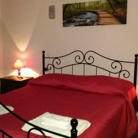 Hotel California Μιλάτσο Εξωτερικό φωτογραφία